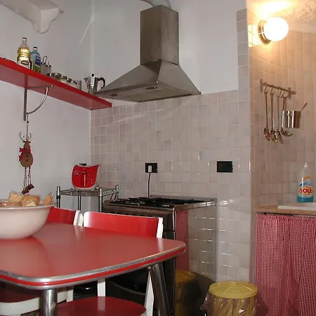 Santa Chiara Apartamento *